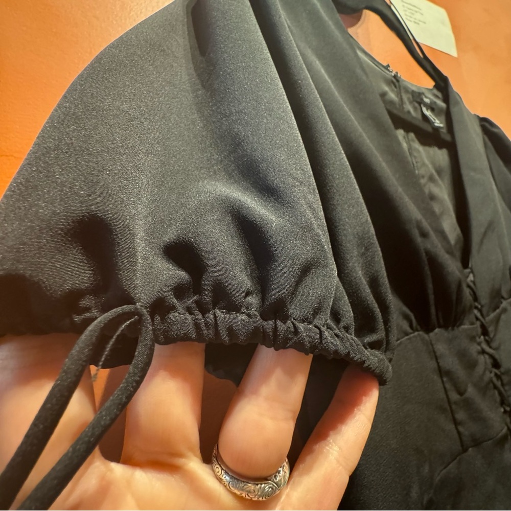 Forever 21 Black Mini Dress with Puff Sleeves - Picture 5 of 8